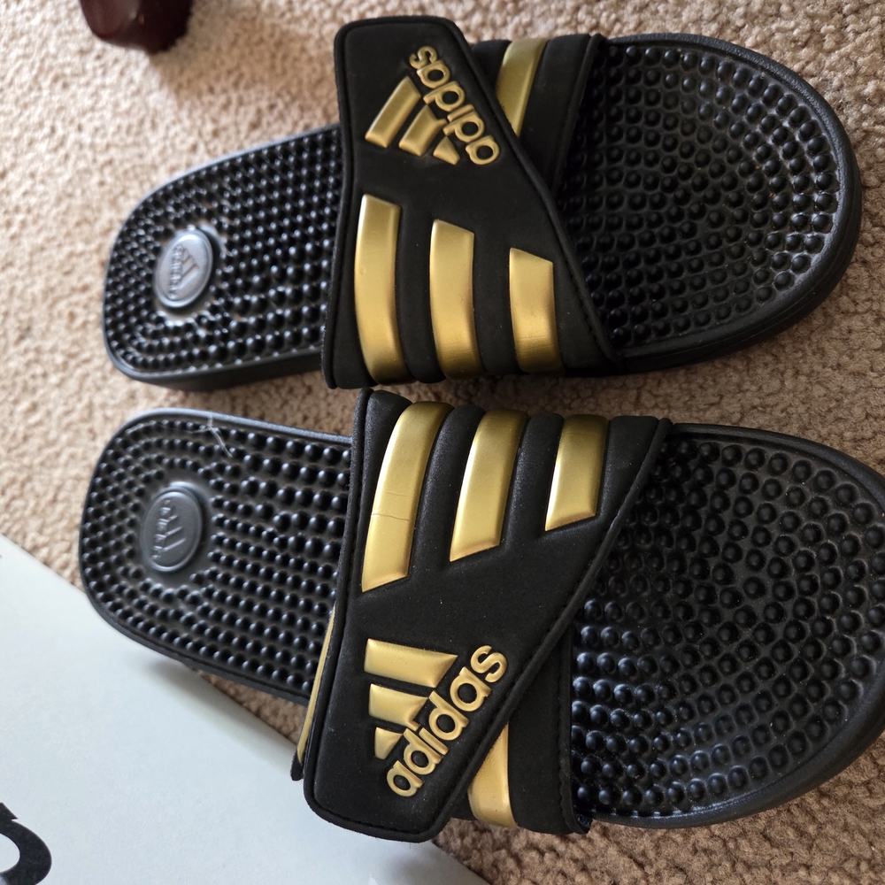 Adidas Adissage Black and Gold Slides Unisex Mens 10 Womens 11